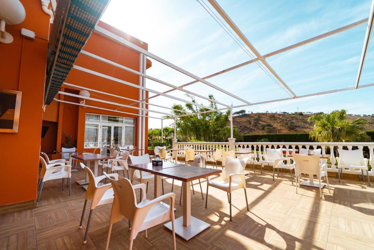 Kampaoh Costa Del Sol Hotel Almayate Bajo Exterior foto